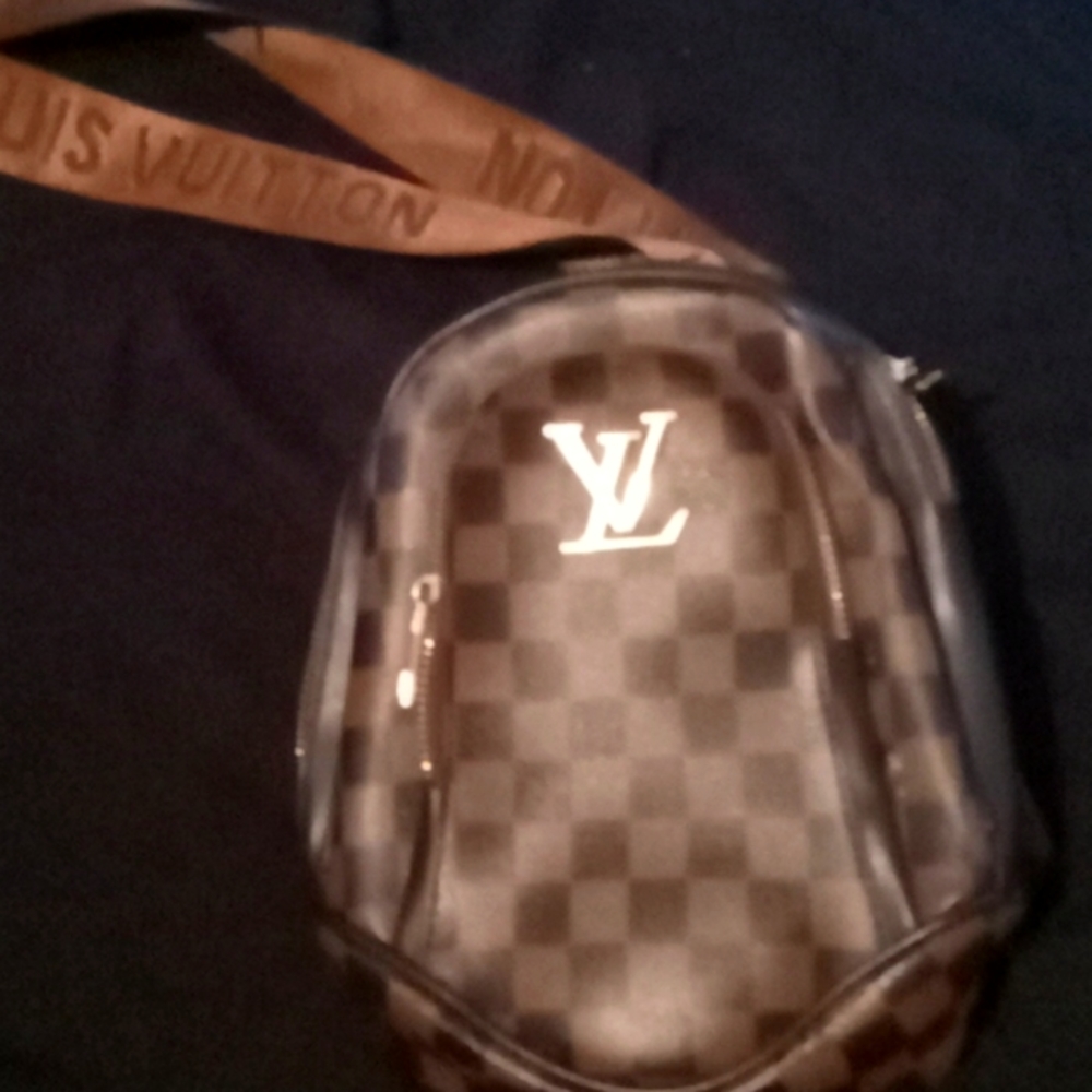 Louis Vuitton cross body bag